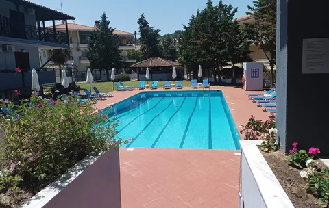 Apart Hotel Petridis - 2