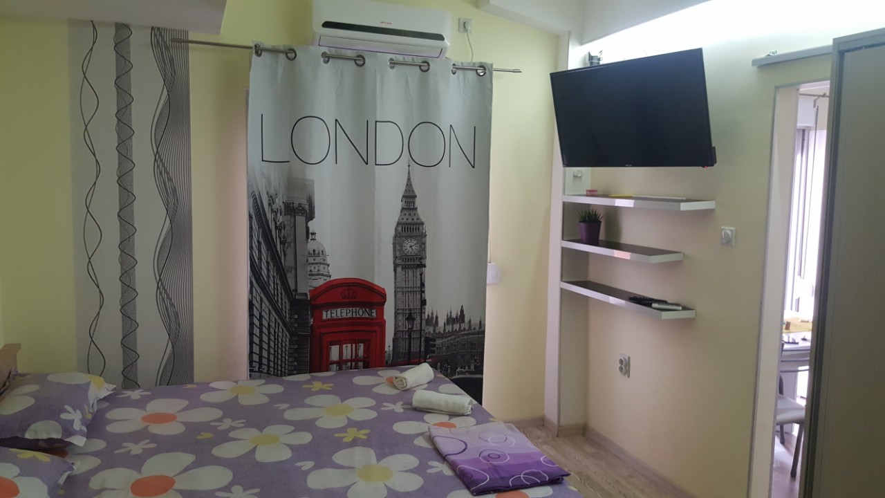 Apartmani Gold Nea Kalikratia