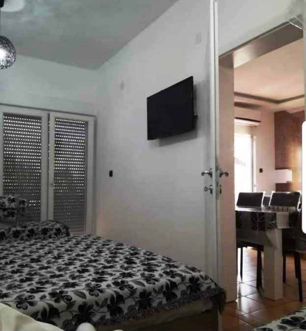 Apartmani Pefki (ex. Borovi) Nea Kalikratia thumbnail 13