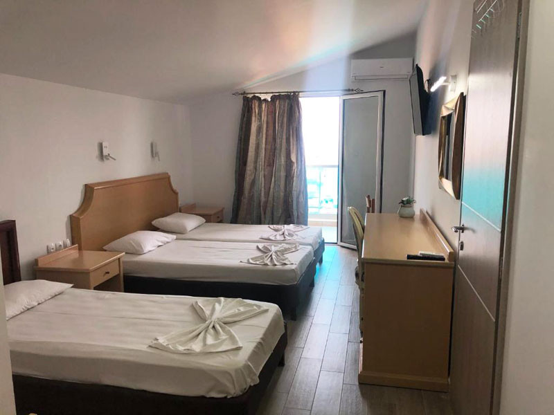 App/Hotel Oasis thumbnail 12