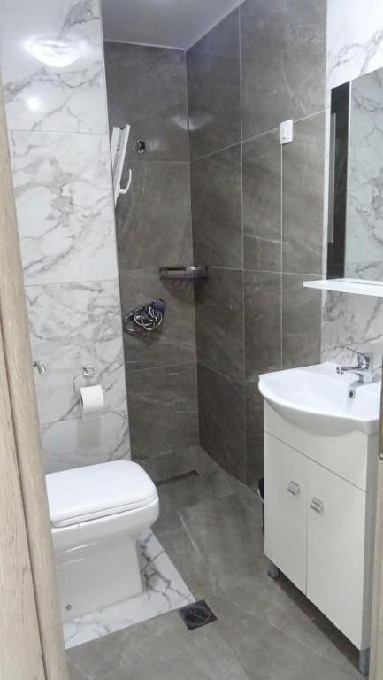 App/Hotel Oasis thumbnail 14