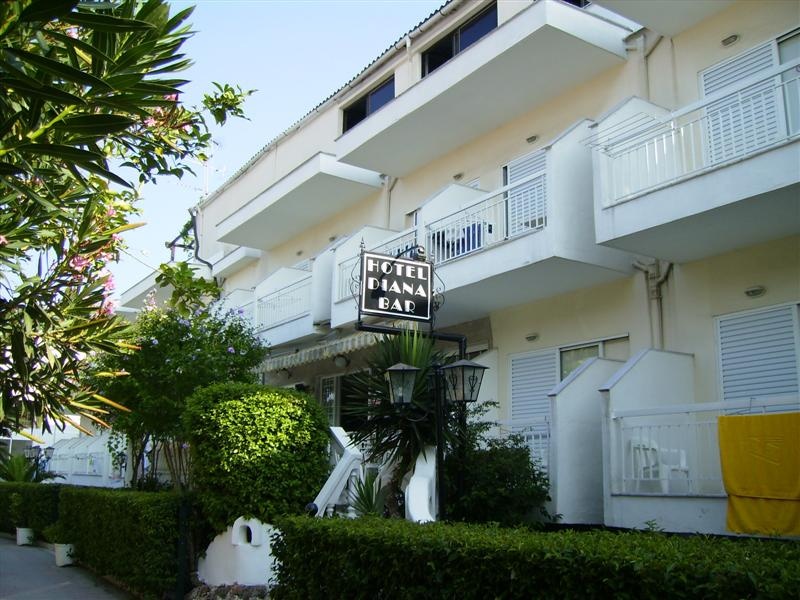 App/Hotel Diana thumbnail 2