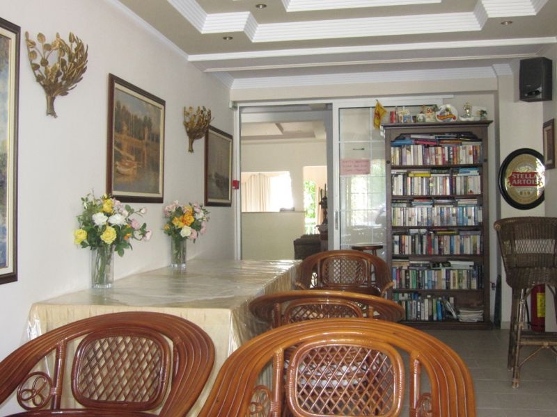 App/Hotel Diana thumbnail 6