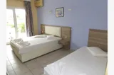 Eleni - 3