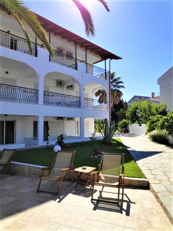 Estia Studios thumbnail 18