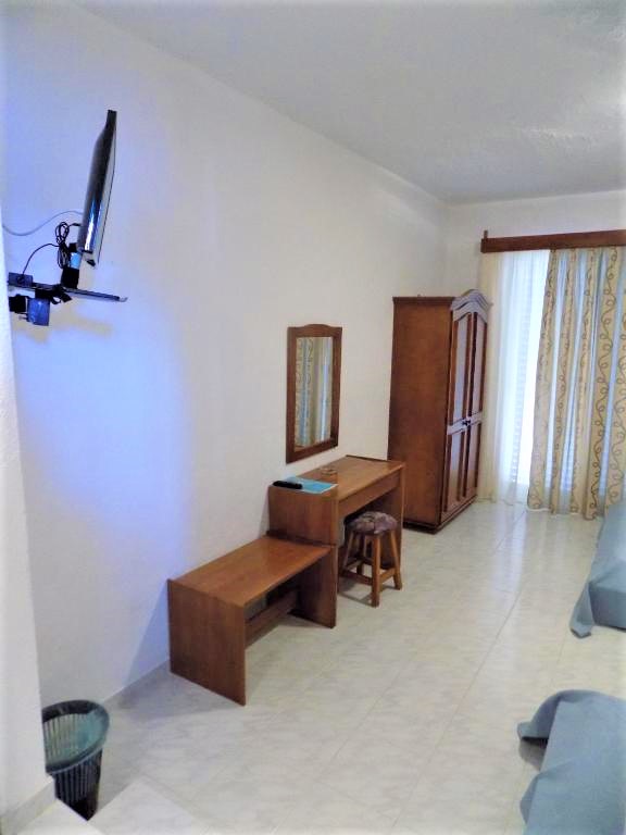 Estia Studios thumbnail 7