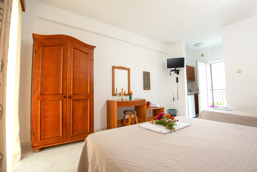 Estia Studios thumbnail 87