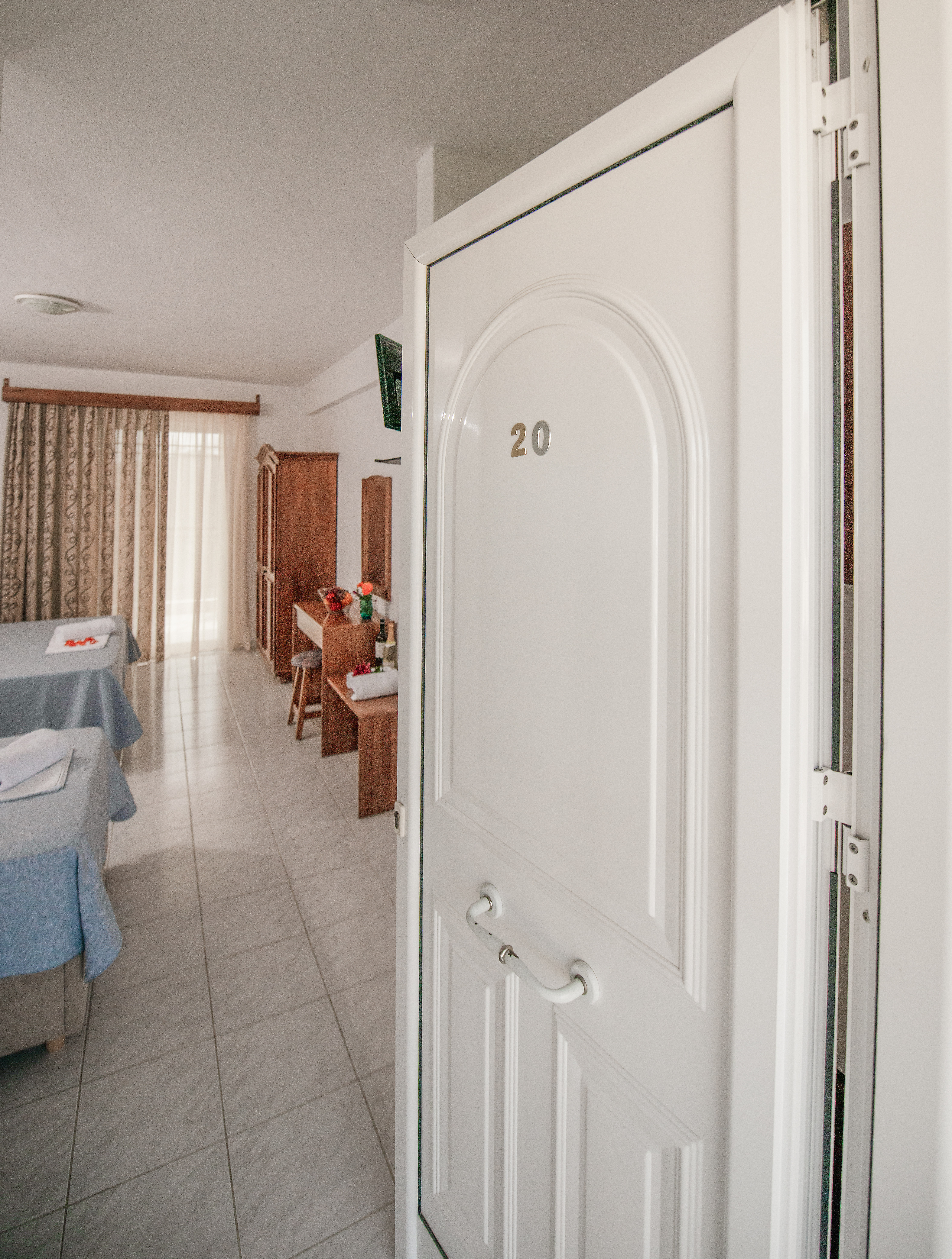 Estia Studios thumbnail 90