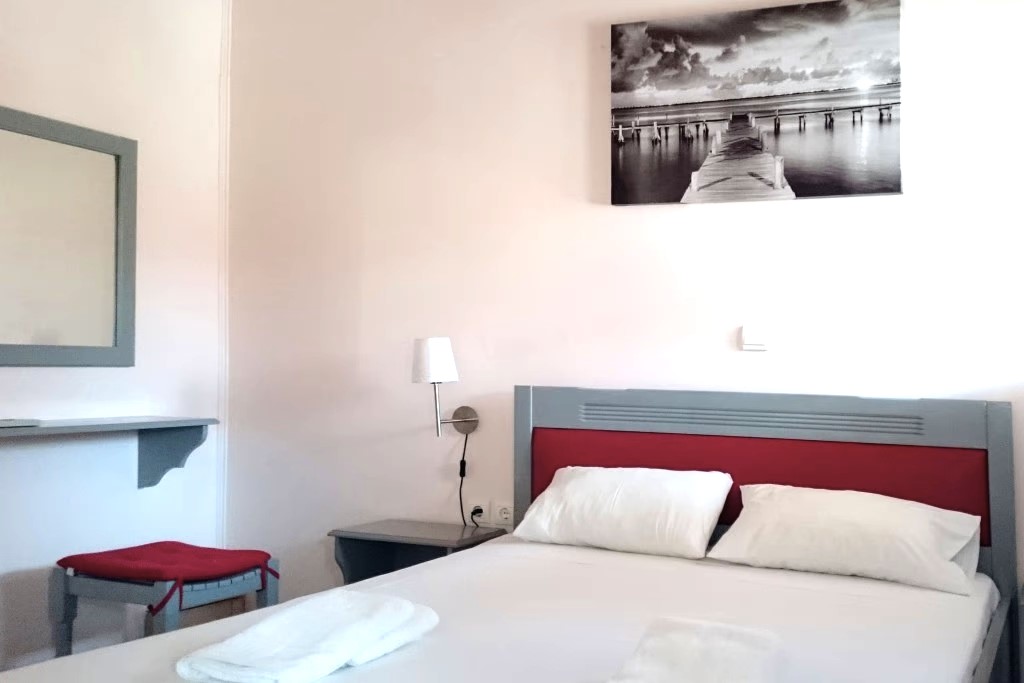 Flisvos Seaside Apartments thumbnail 19