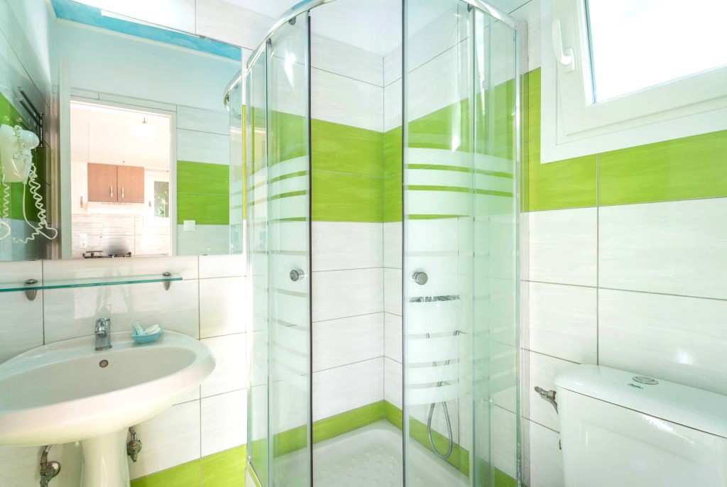 Flisvos Seaside Apartments thumbnail 28