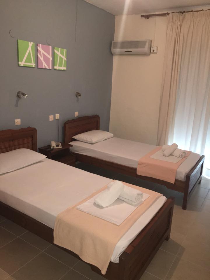 Hotel Lena thumbnail 11