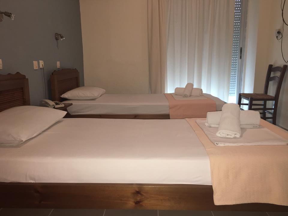 Hotel Lena thumbnail 6