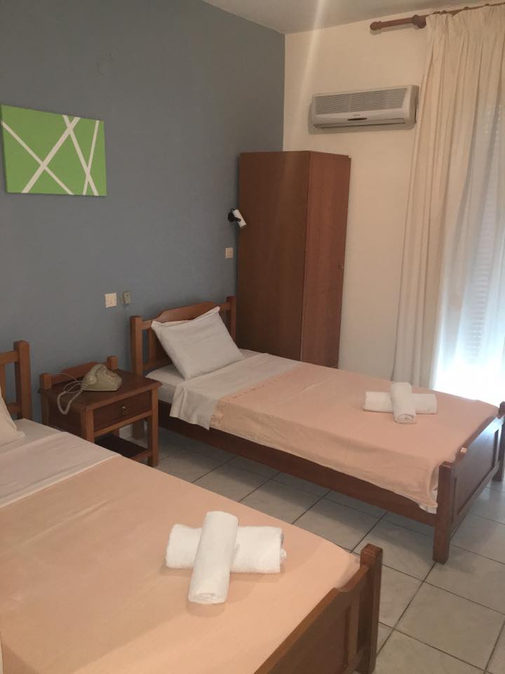 Hotel Lena thumbnail 8