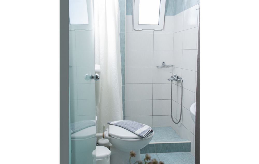 HOTEL PARALIA INN thumbnail 6