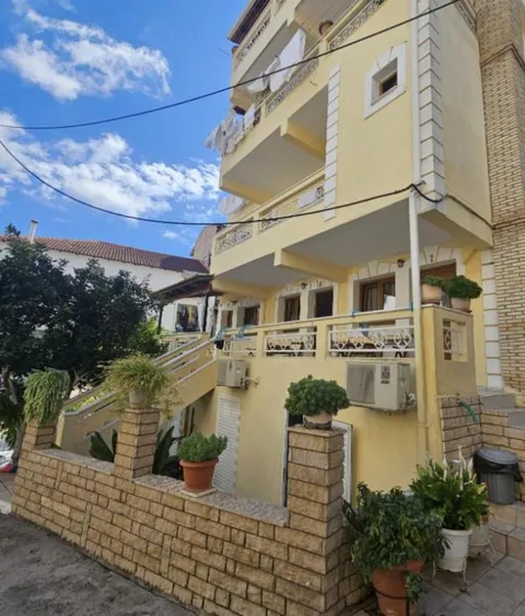 Kuća Geri's house