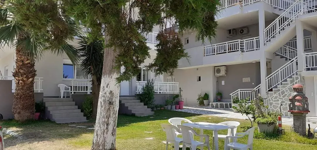 Vila Lakis 1