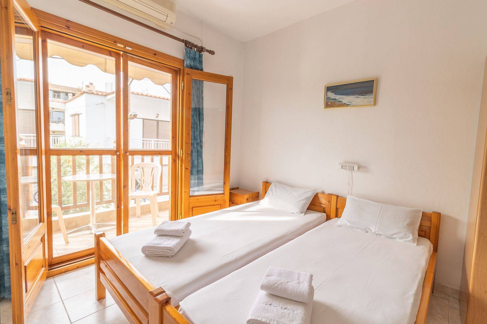 Mina Maria thumbnail 20