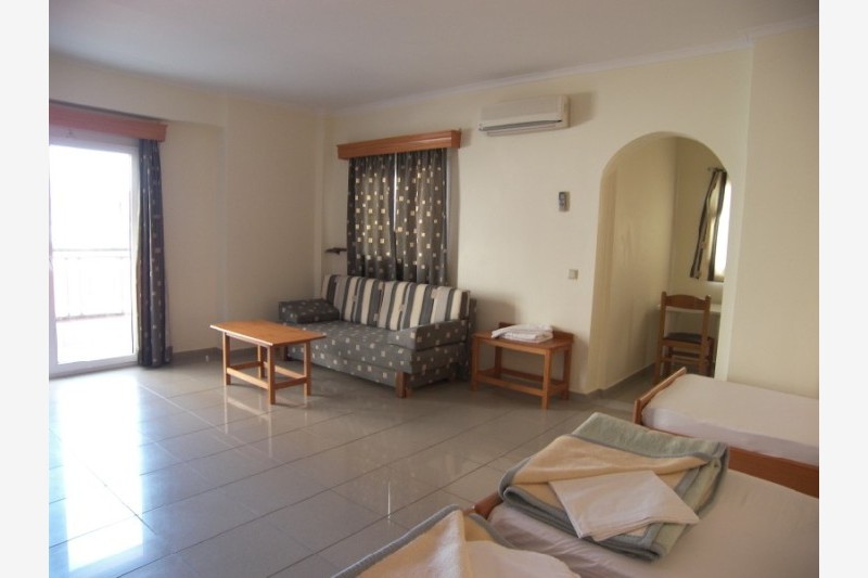 Olympic House Apartments thumbnail 12