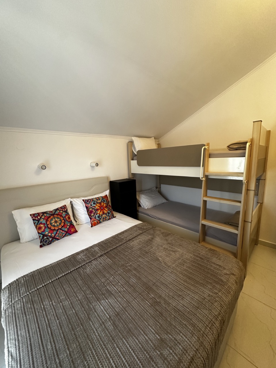 Only one apartmani thumbnail 30