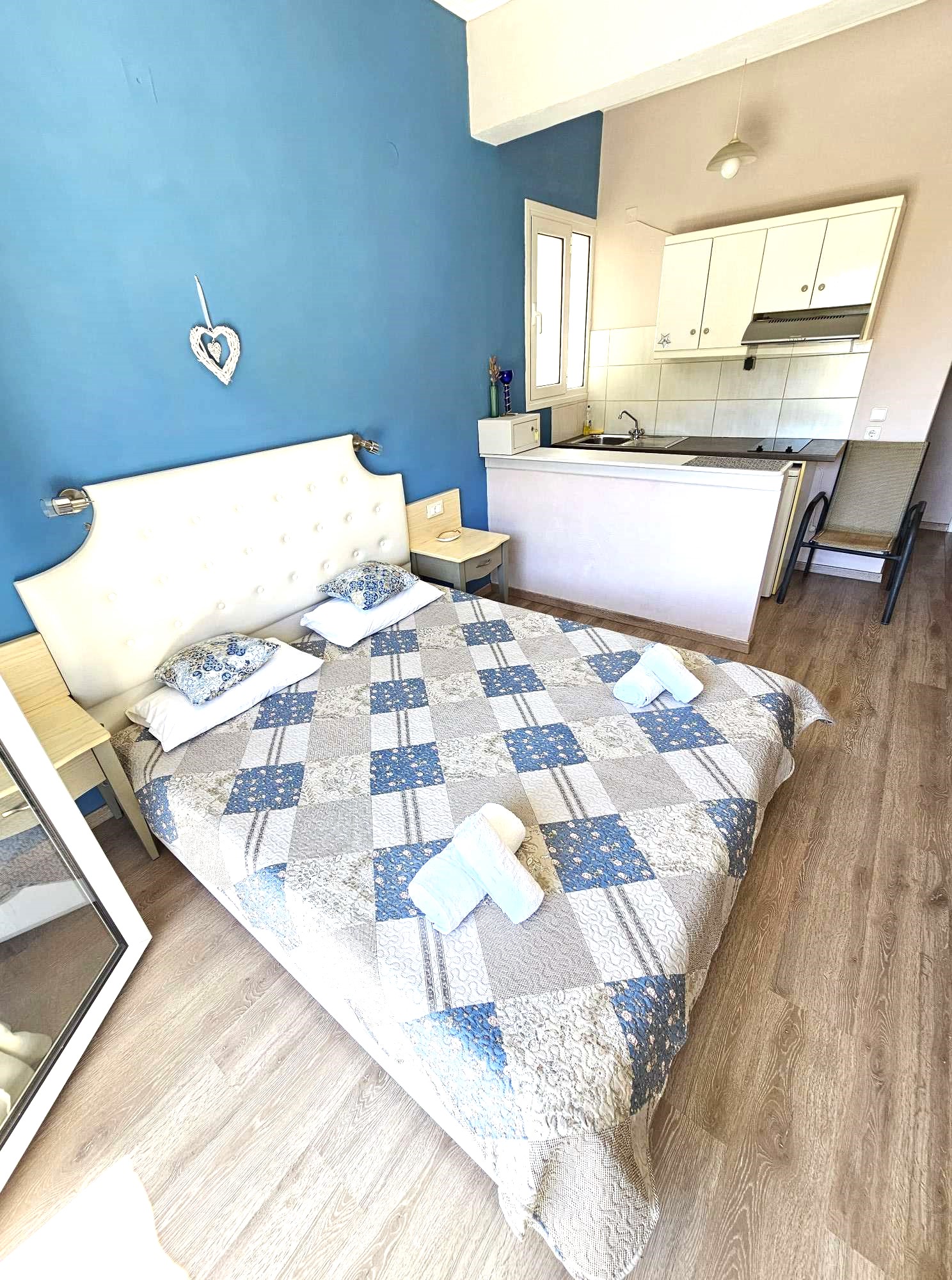 Ria Studios thumbnail 16