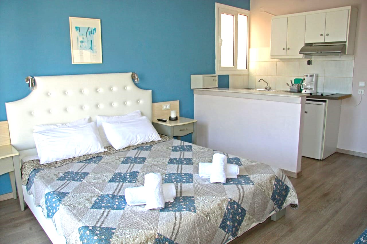 Ria Studios thumbnail 17