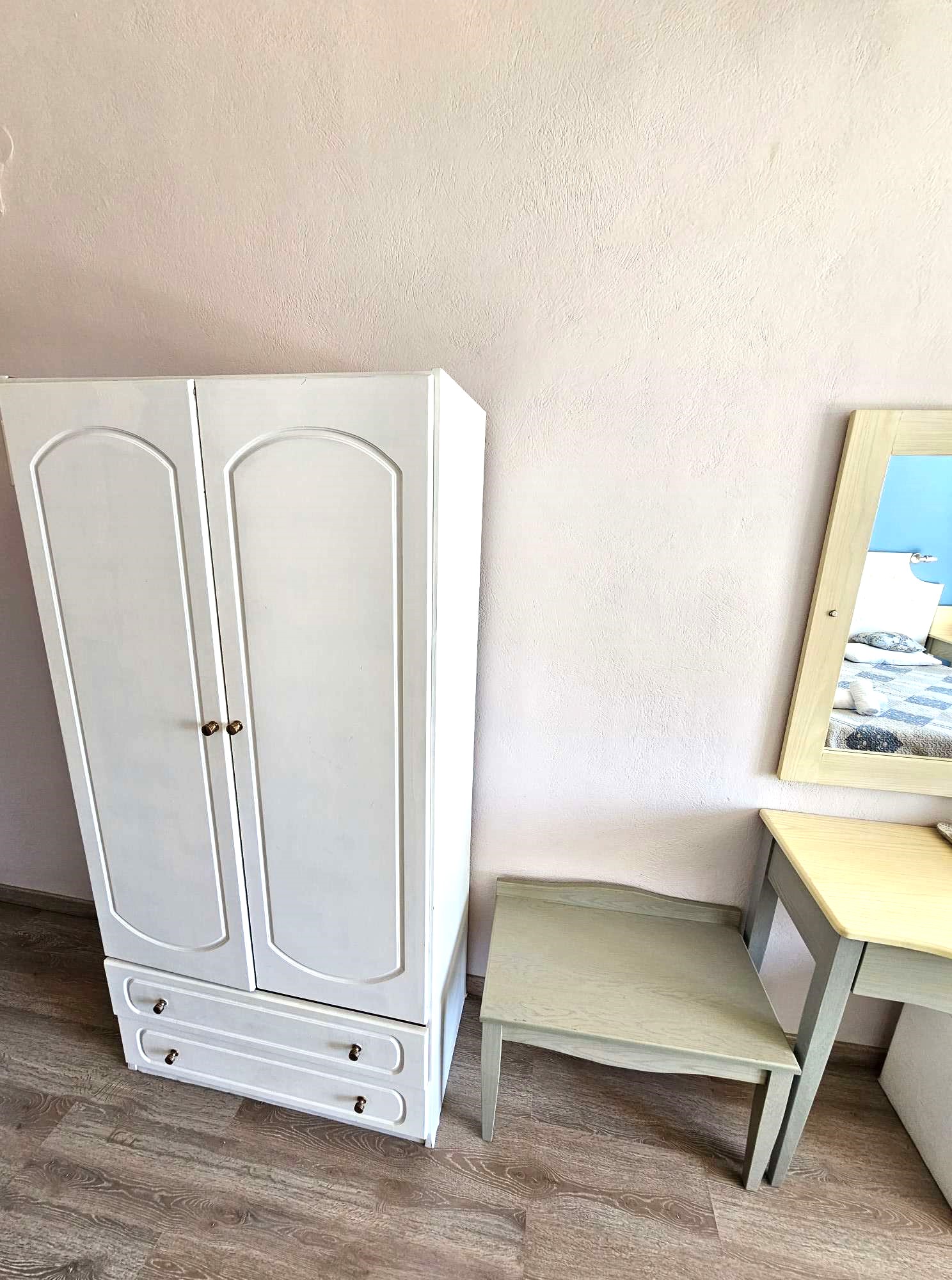 Ria Studios thumbnail 28