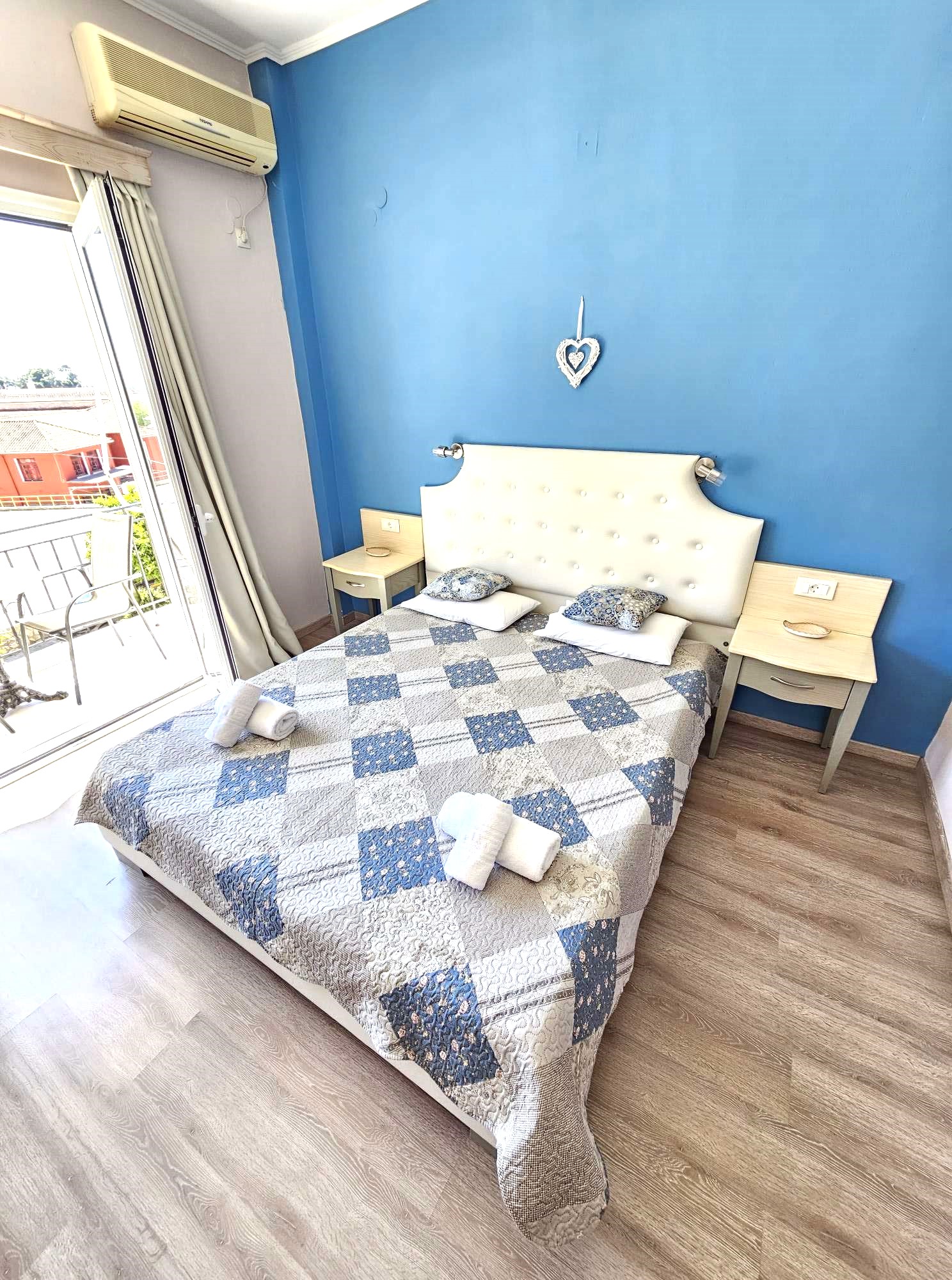 Ria Studios thumbnail 5