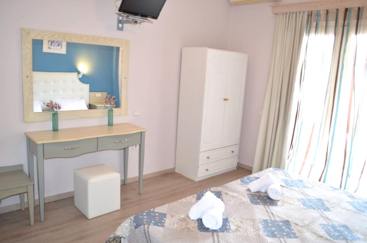 Ria Studios thumbnail 59