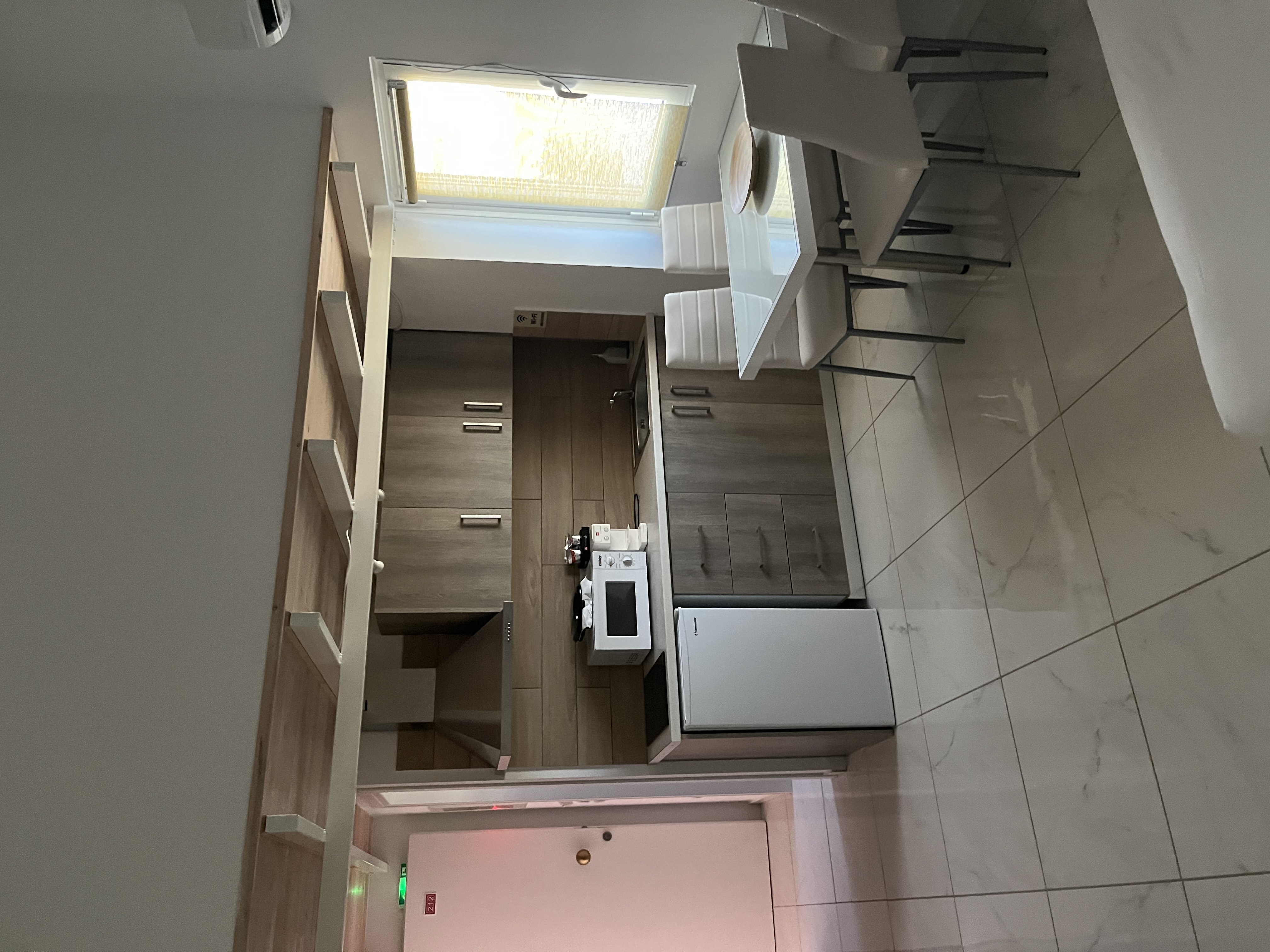 Sirakgast Apartments thumbnail 12