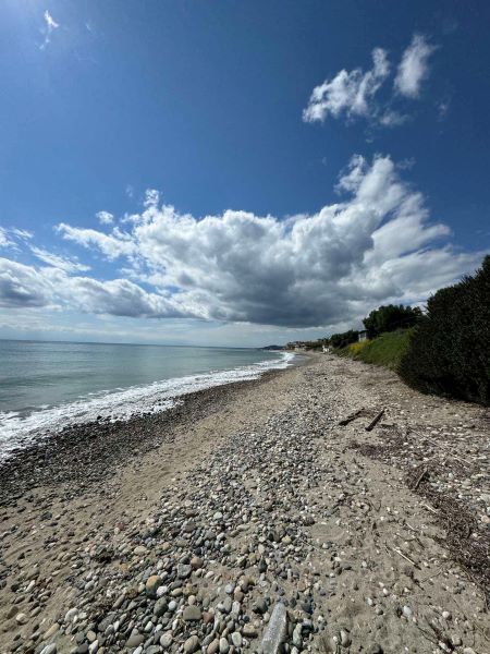 Stavros beach thumbnail 25