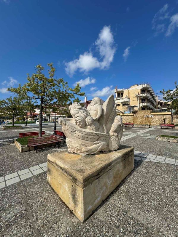 Stavros beach thumbnail 31