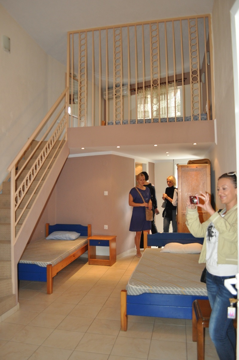 Studio Hotel Mikes Nea Kalikratia thumbnail 2