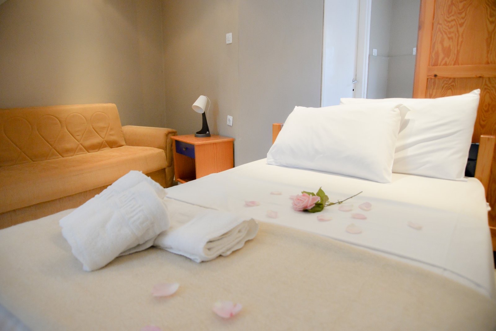 Studio Hotel Mikes Nea Kalikratia thumbnail 25