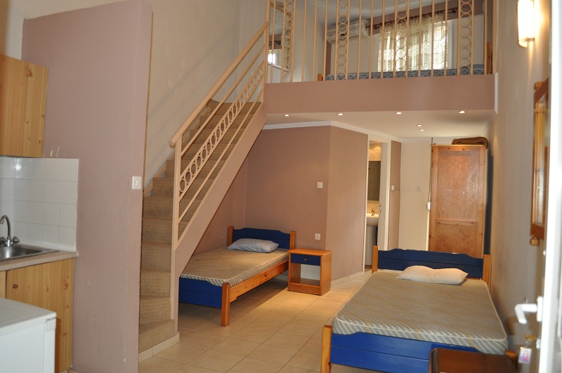 Studio Hotel Mikes Nea Kalikratia thumbnail 3