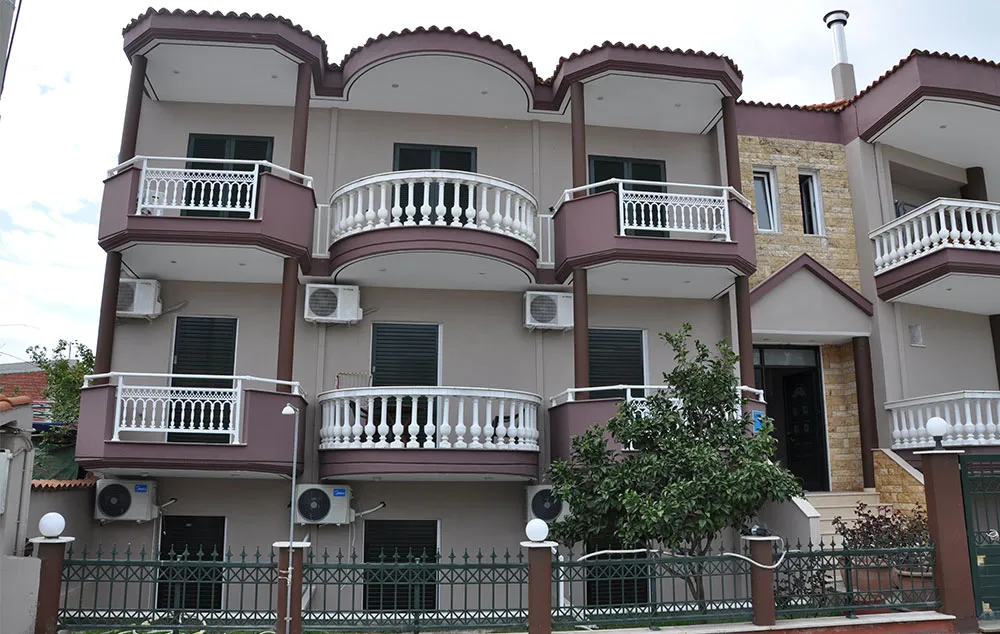 VILA 4 SEASON - NEW
