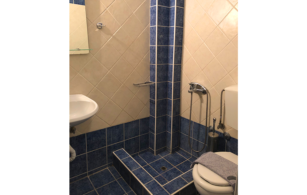 VILA 4 SEASON thumbnail 10