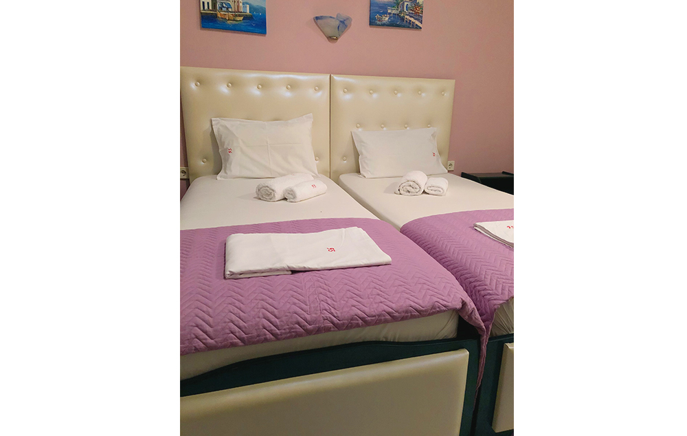 VILA 4 SEASON thumbnail 6