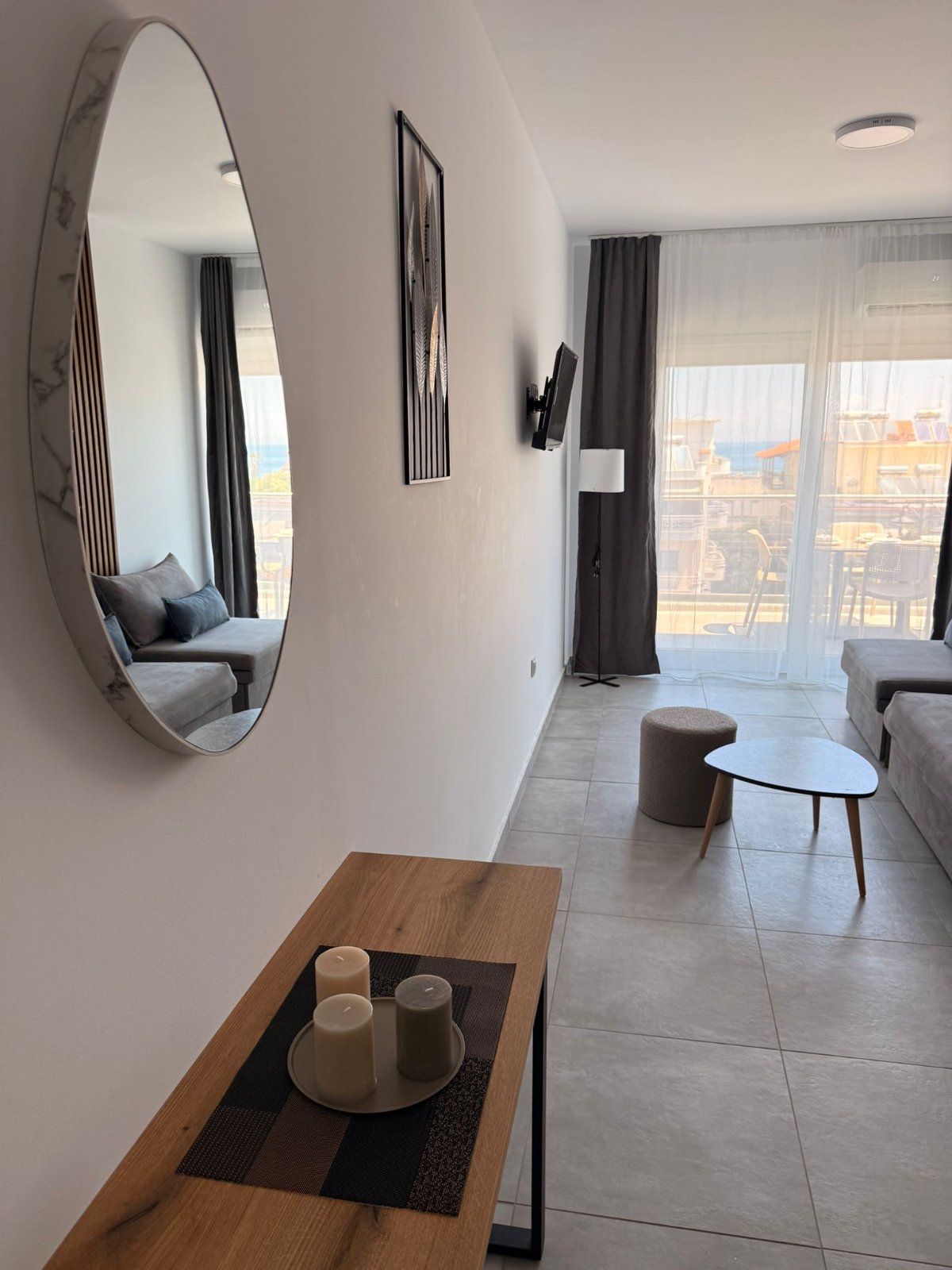 Vila Adonis Premium Apartments thumbnail 5