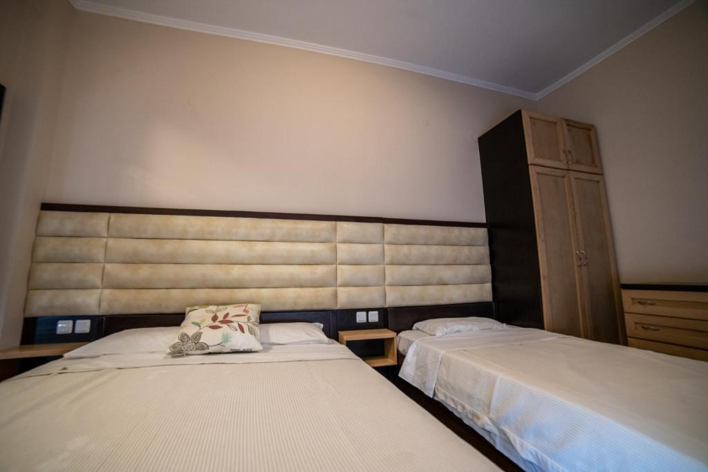 Vila Alexandra studios thumbnail 12