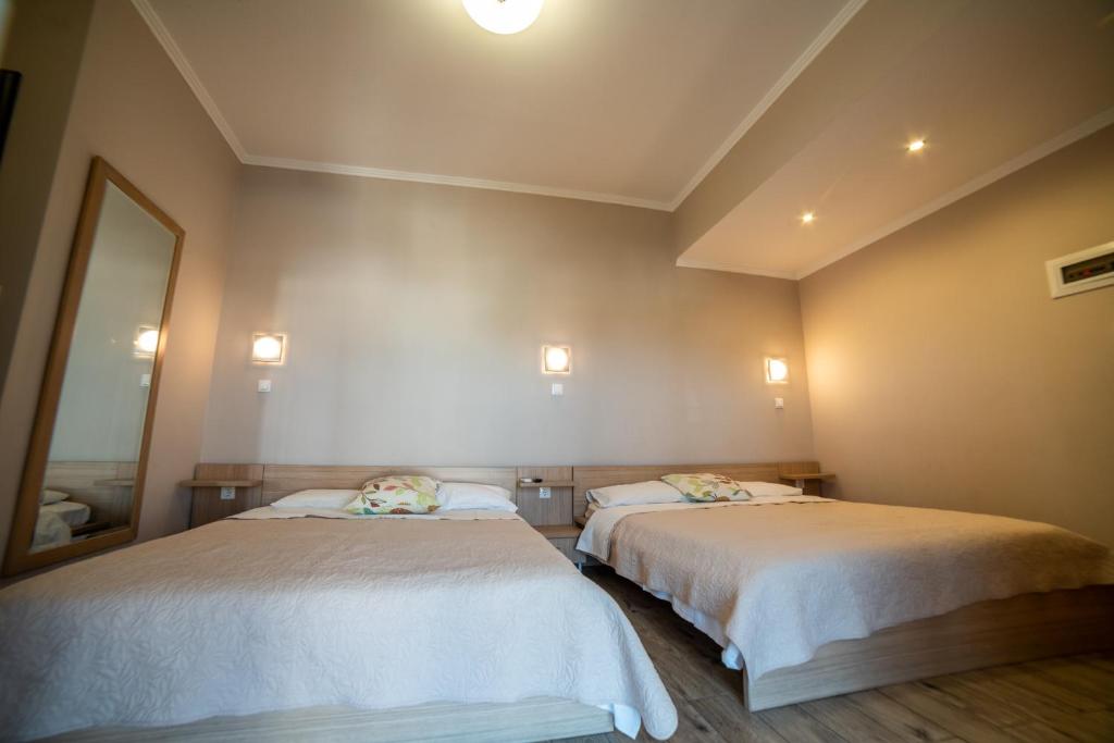 Vila Alexandra studios thumbnail 13