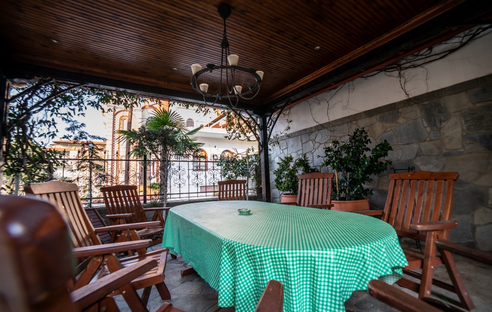 Vila Alexandra studios thumbnail 4