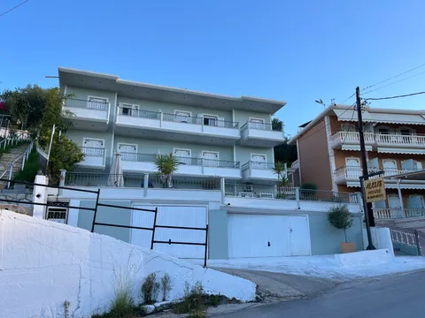 Vila Alexis - 2