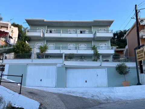 Vila Alexis - 3