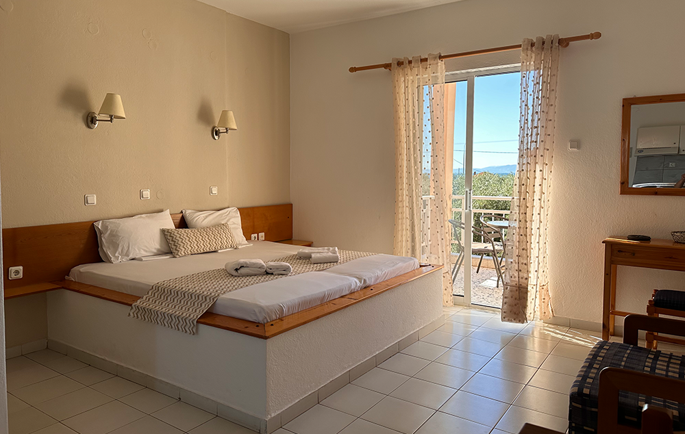 VILA AMARILIA - TASOS thumbnail 3