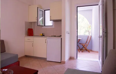 VILA ANAVRA - 3