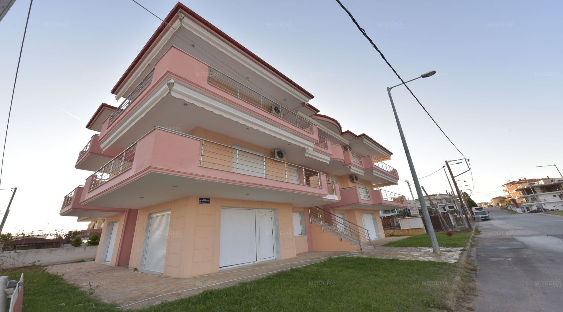 Vila Andromahi thumbnail 2