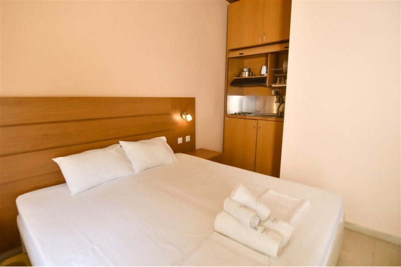 Vila Angelos Garden thumbnail 7