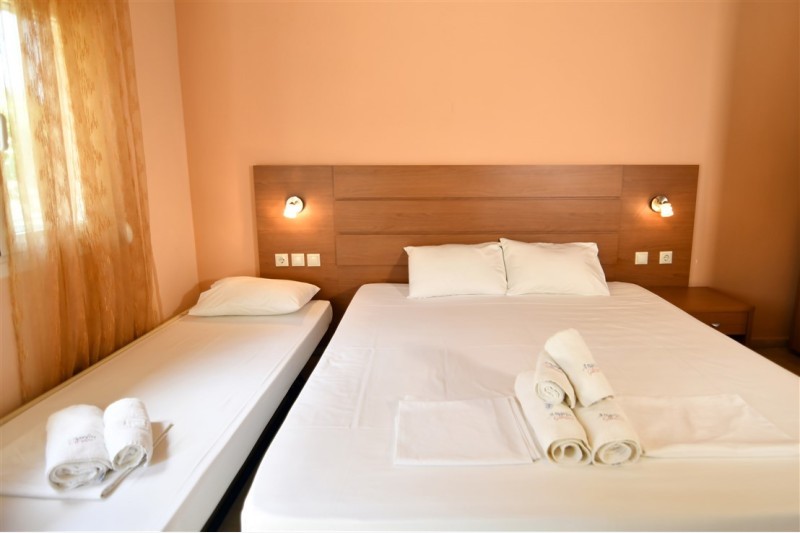 Vila Angelos Garden thumbnail 9