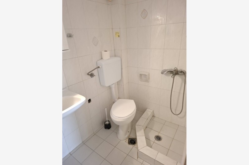 Vila Anti thumbnail 16