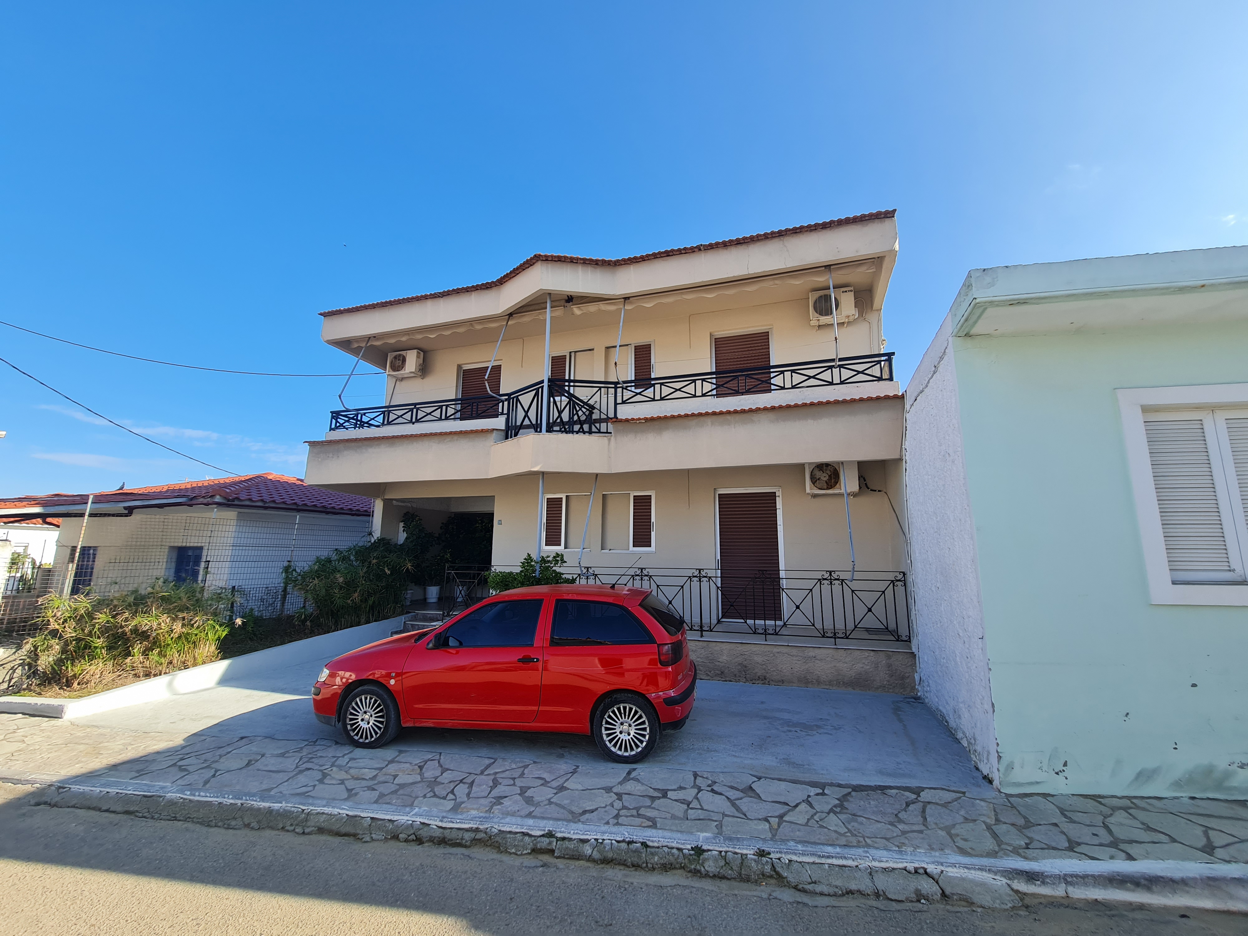 Vila Anotnis thumbnail 12